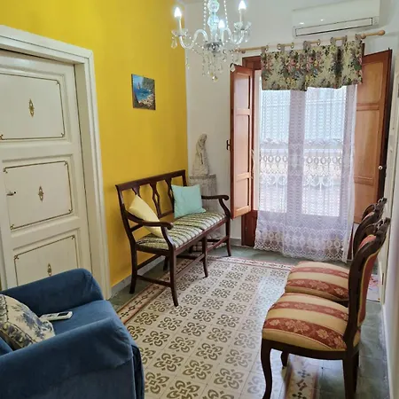 Holiday home A Casa Da Chiaramonte Gulfi
