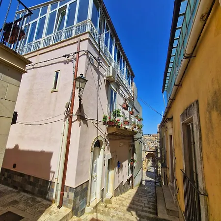 A Casa Da * Chiaramonte Gulfi